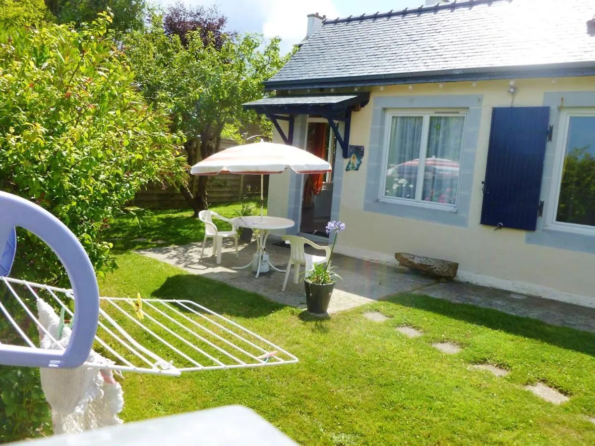 Maison De Charme A Plougasnou Avec Jardin Cloture Holiday home